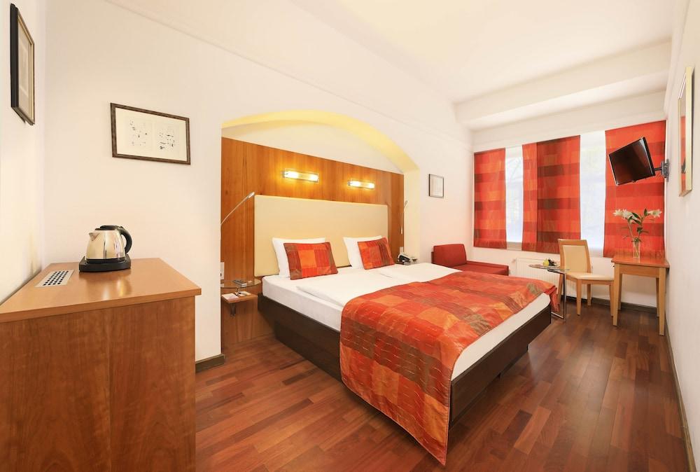 Ametyst Hotel Praha Exterior photo